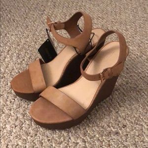 NEW! NEW! NEW! Carmel Wedges